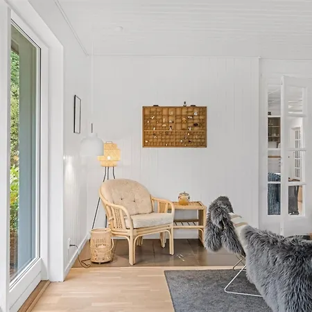 Nyaraló Rohan - 500m From The Sea By Interhome *